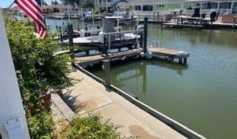 762 S Bay St, Aransas Pass, TX 78336