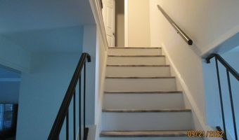 4518 SQUIREDALE Sq, Alexandria, VA 22309