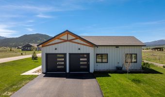 85 COLUMBINE St, Alpine, WY 83128