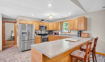 1051 Trinton Cir, Bedford, IN 47421