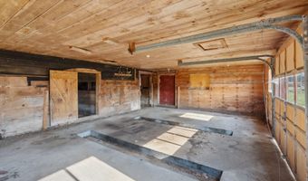 237 River Rd, Avon, ME 04966