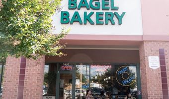 2431 N NOTTINGHAM St, Arlington, VA 22207