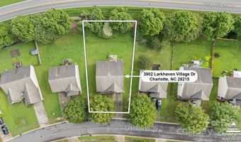 3902 Larkhaven Village Dr, Charlotte, NC 28215