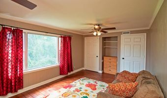 162 Monroe St, Alderson, WV 24910