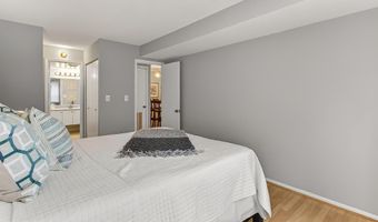 2100 LANGSTON Blvd 237, Arlington, VA 22201