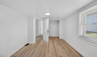 511 Brown St, Akron, OH 44311
