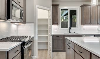 2925 NW 6TH Ave, Battle Ground, WA 98604