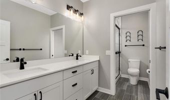15590 Duck Trail Ln, Apple Valley, MN 55124