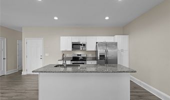 822 Ducks Lndg, Aberdeen, NC 28315