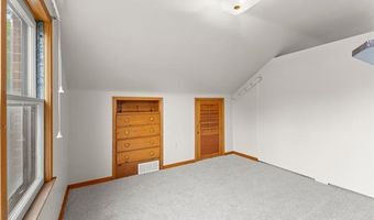 8464 Becker Ave, Allen Park, MI 48101