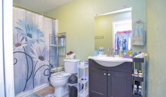 816 E HARRISON St, Appleton, WI 54915