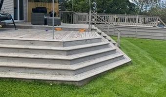 3373 Glover Rd, Almont, MI 48003