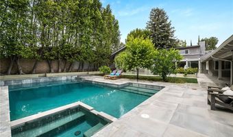 4820 Encino Ter, Encino, CA 91316
