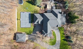 1100 Skyevale Dr NE, Ada, MI 49301