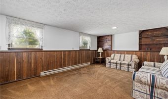 536 Fieldstone Dr, Amherst, OH 44001