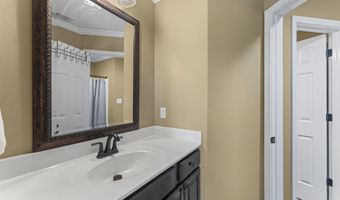 277 LAKE CHARLES Dr, Alpine, AL 35014