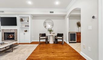 47 White Oak Ln, Aberdeen, NJ 07747