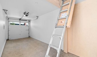 15 NW St Helens Pl # 1 & #2, Bend, OR 97703