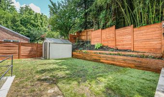 3662 VACATION Ln, Arlington, VA 22207