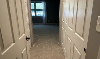660 Juniper Cir, Algonquin, IL 60102