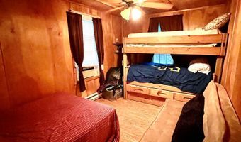 55 Minnow Ln, Alderson, WV 24901