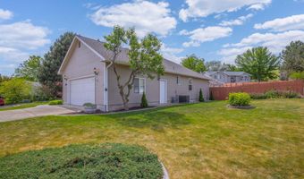 3879 Swallows Nest Ct, Clarkston, WA 99403