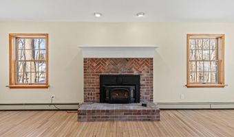 20 Brandywine Cir, Auburn, ME 04210