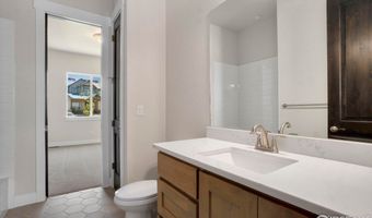 24113 E 36th Pl, Aurora, CO 80019