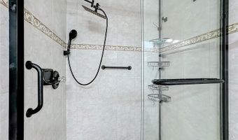 453 CITADEL Dr, Altamonte Springs, FL 32714