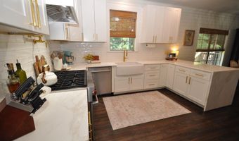 137 RED BAY Dr, Alabaster, AL 35007