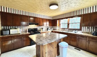 226 Bull Run Spur Rd, Barbourville, KY 40906