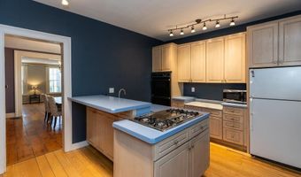 10 Ten Broeck Pl, Albany, NY 12210