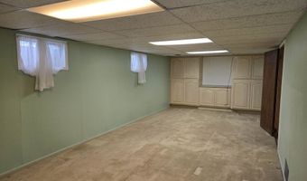 3521 Navarre Rd, Casper, WY 82604