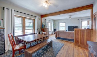 107 E 7th Ave, Arkansas City, KS 67005