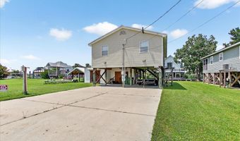 4031 Bank St, Bay St. Louis, MS 39520