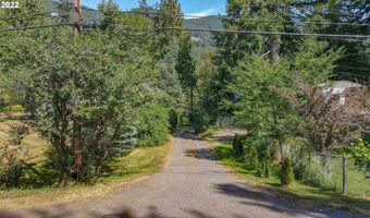 64281 E BRIGHTWOOD LOOP Rd, Brightwood, OR 97011