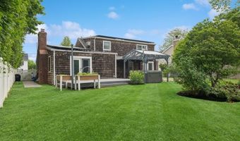 46 Purdy Ln, Amityville, NY 11795