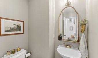 42869 NASHUA St, Ashburn, VA 20147