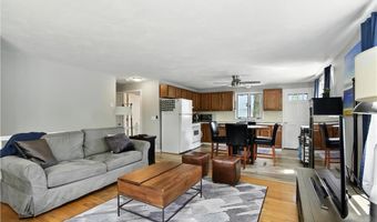 89 Spice Bush Trl, Narragansett, RI 02882