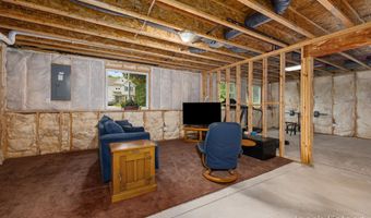 9231 Trafalgar Dr SE, Alto, MI 49302