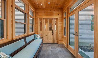 31 Dorothy Dr, Standish, ME 04084