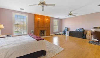 63 Fenton Way, Bangor, ME 04401