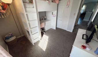 8133 Wichita Hill Dr, Indianapolis, IN 46217
