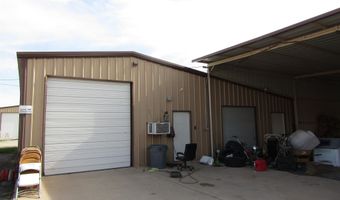 27 W Compress Rd, Artesia, NM 88210