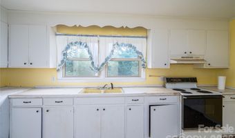 455 Huffman Rd, Blacksburg, SC 29702