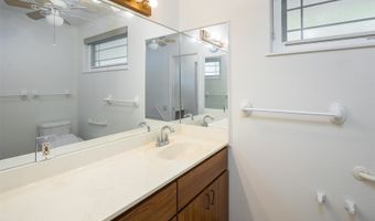 3329 Woodlawn Dr, Honolulu, HI 96822