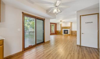 1340 Alderwood Dr, Altoona, IA 50009