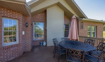 5120 Country Hills Dr, Aurora, IN 47001