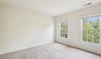 817 OAK KNOLL Ter, Rockville, MD 20850