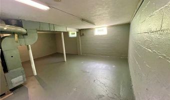 1079 Orlando Ave, Akron, OH 44320